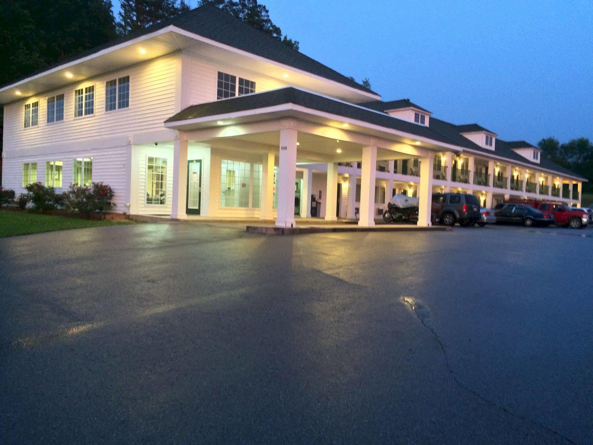 Waynesboro Hurricane Inn מראה חיצוני תמונה